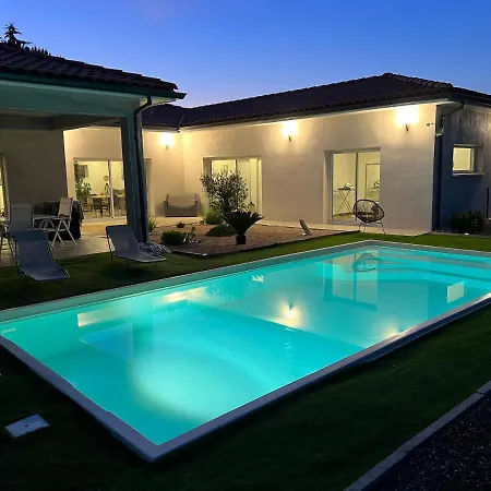 Maison De Fanny Bed & Breakfast