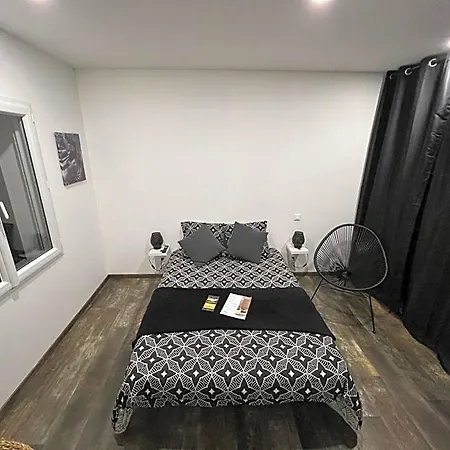 Maison De Fanny לינה וארוחת בוקר